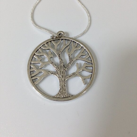Silver Tree of Life Pendant Choice of Chain - Picture 3 of 4
